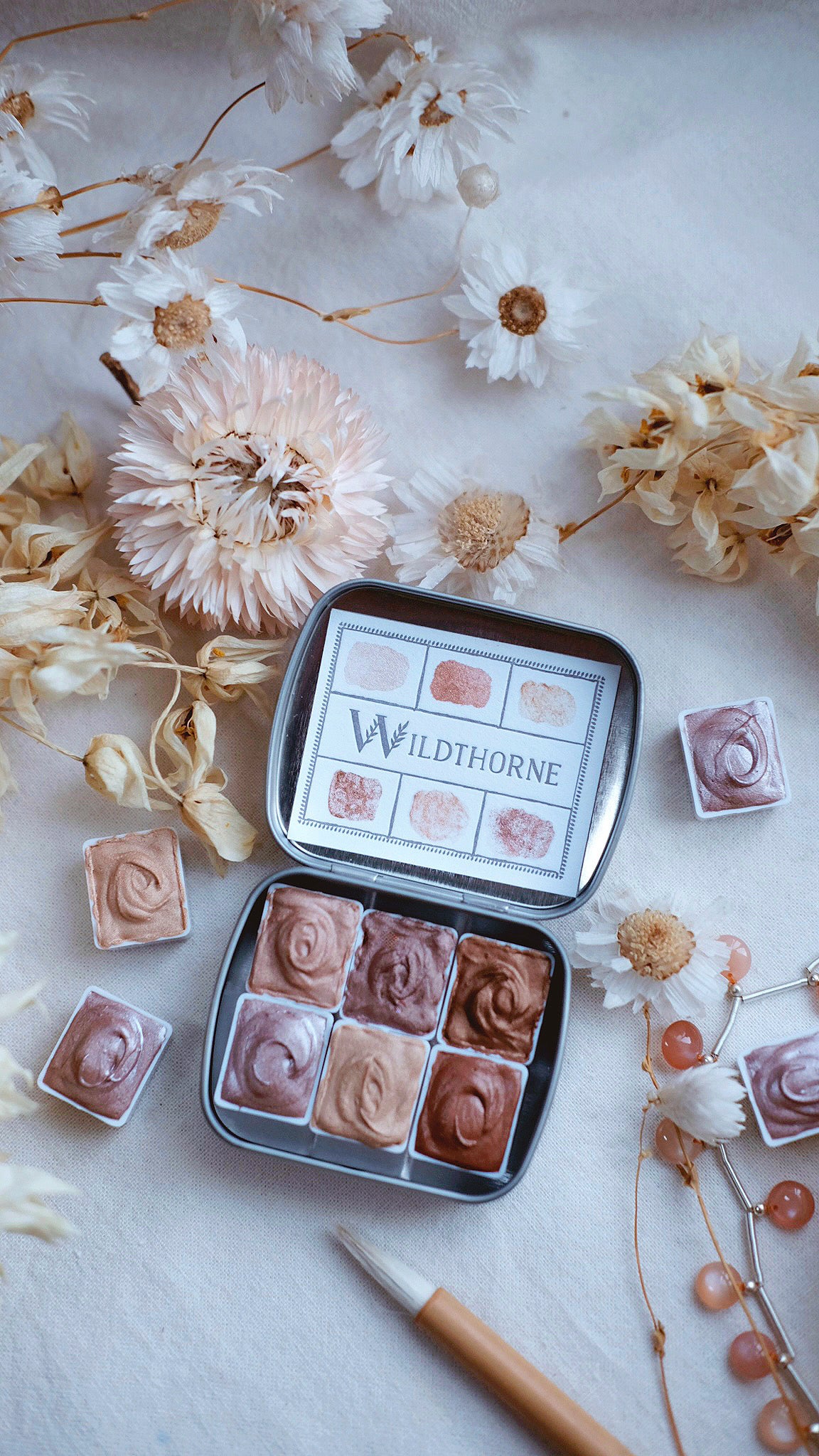 Hesperides + limited edition mineral shimmer watercolor palette