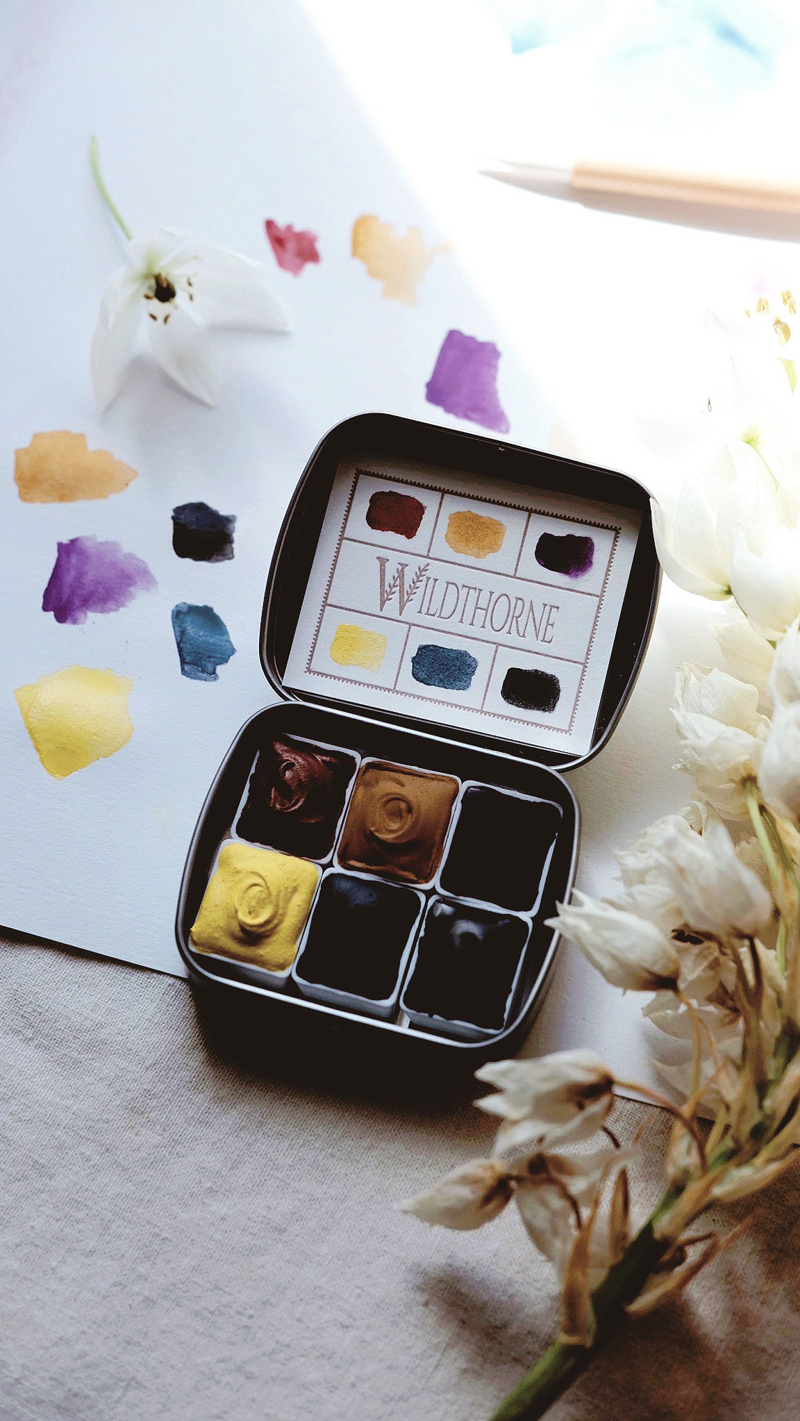 Tân Xuân ii. + Lunar mineral watercolor palette