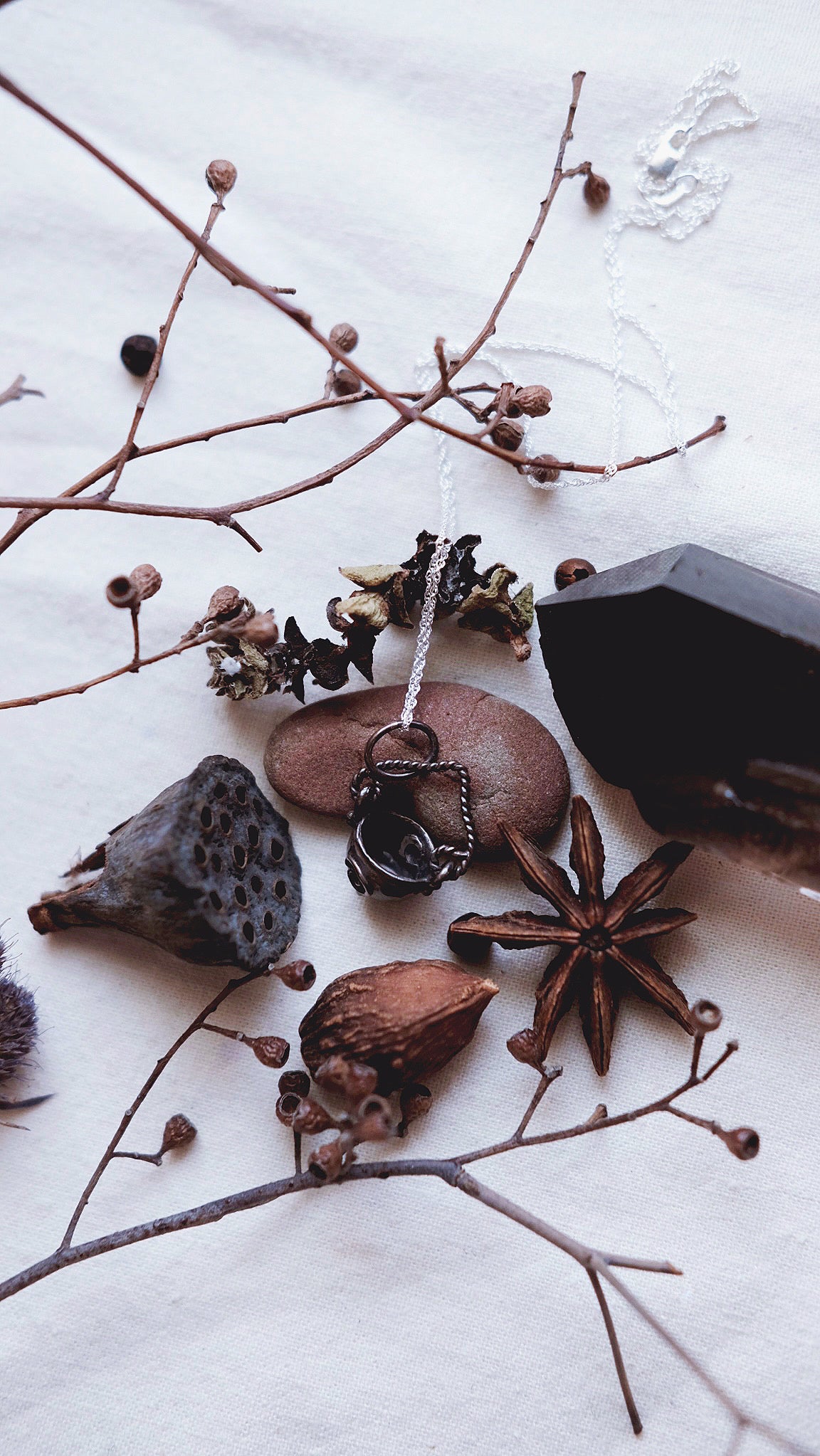 HAWTHORNE CAULDRON CHARM + ANTIQUE DARKENED FINISH
