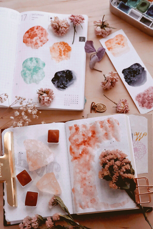 Day 19 Art journal challenge + Paint with salt