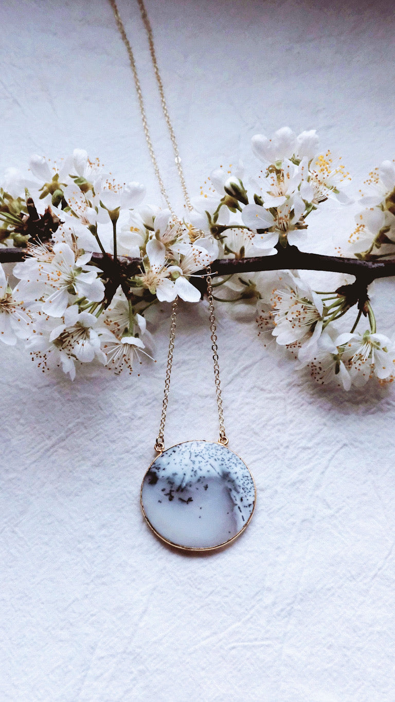 Dendritic Agate Full Moon Necklace - AURUM LUMINARE - Jupiter in Cancer