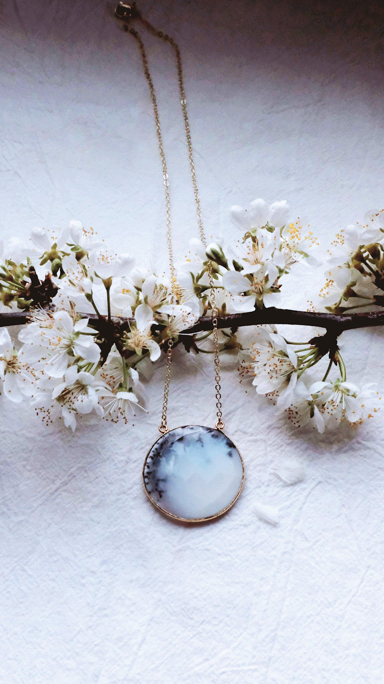 Dendritic Agate Full Moon Necklace - AURUM LUMINARE - Jupiter in Cancer