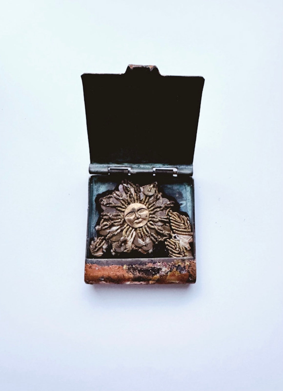 Solar Traveling Altar Box