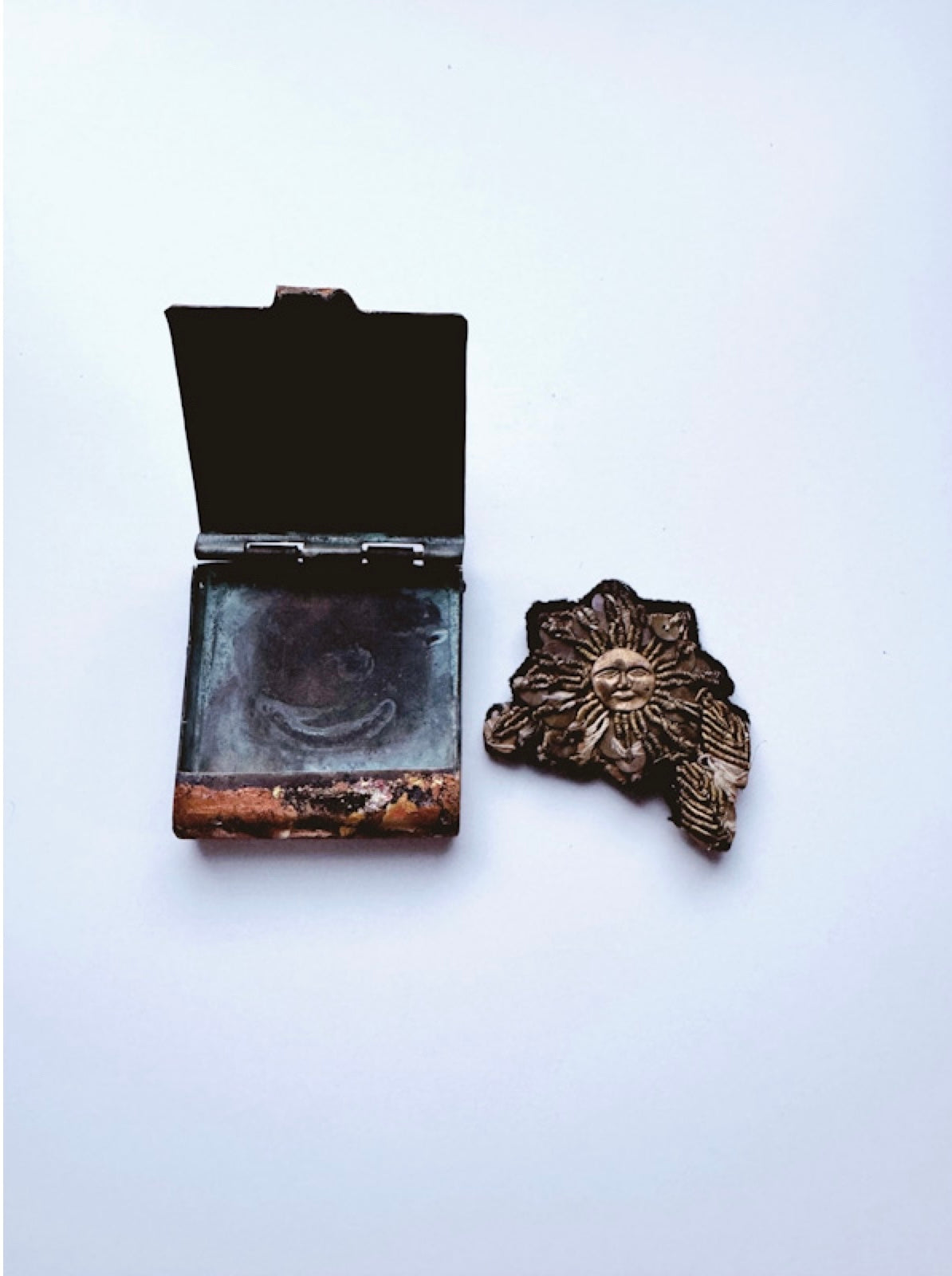 Solar Traveling Altar Box