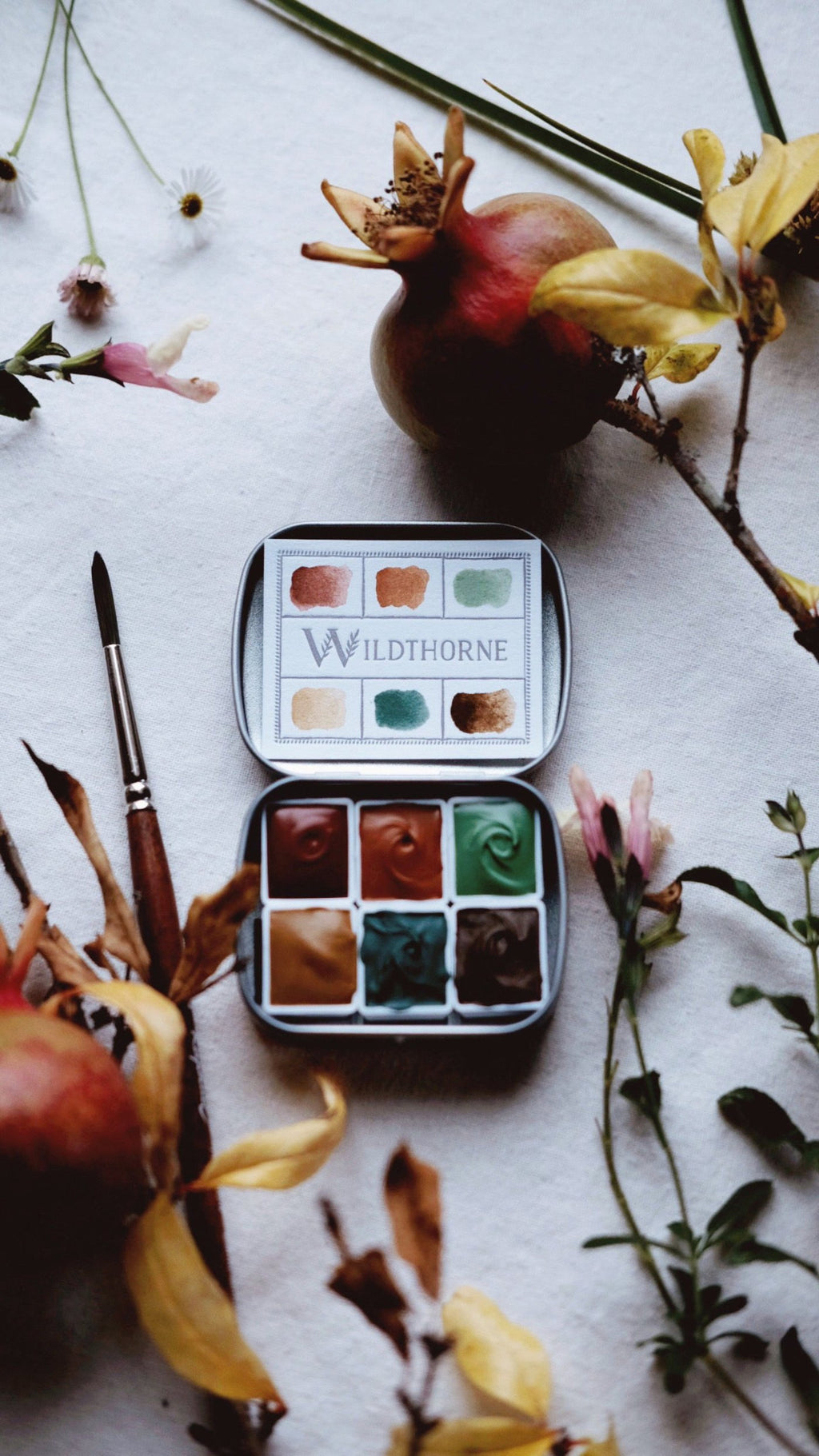 ‘Nyssa’ + Mineral earth watercolor palette