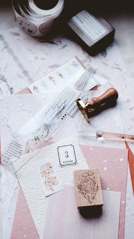 Seasonal Lunar Correspondence