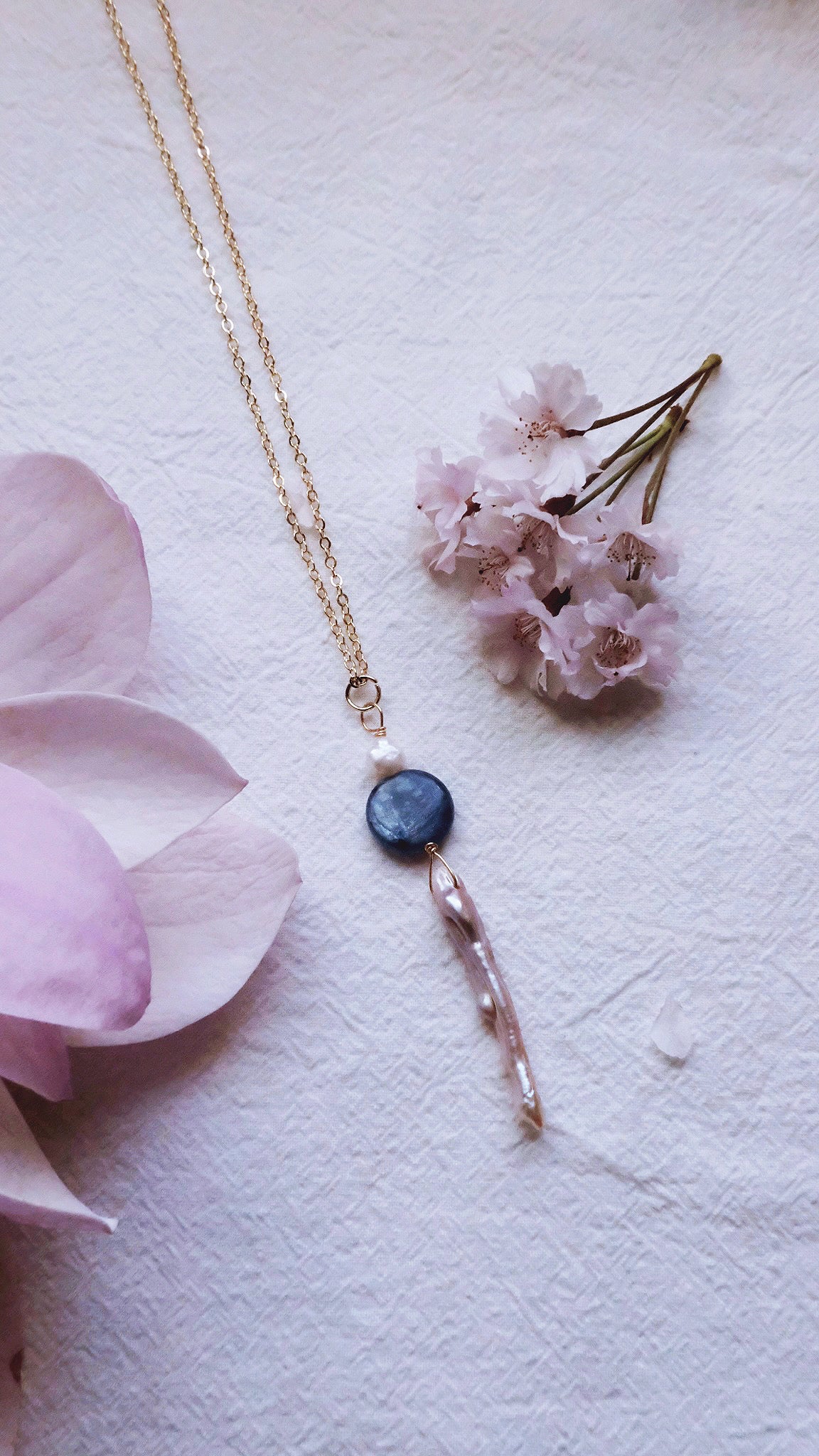 Kyanite - LUNAR SANCTUM -  Exalted Taurus Moon