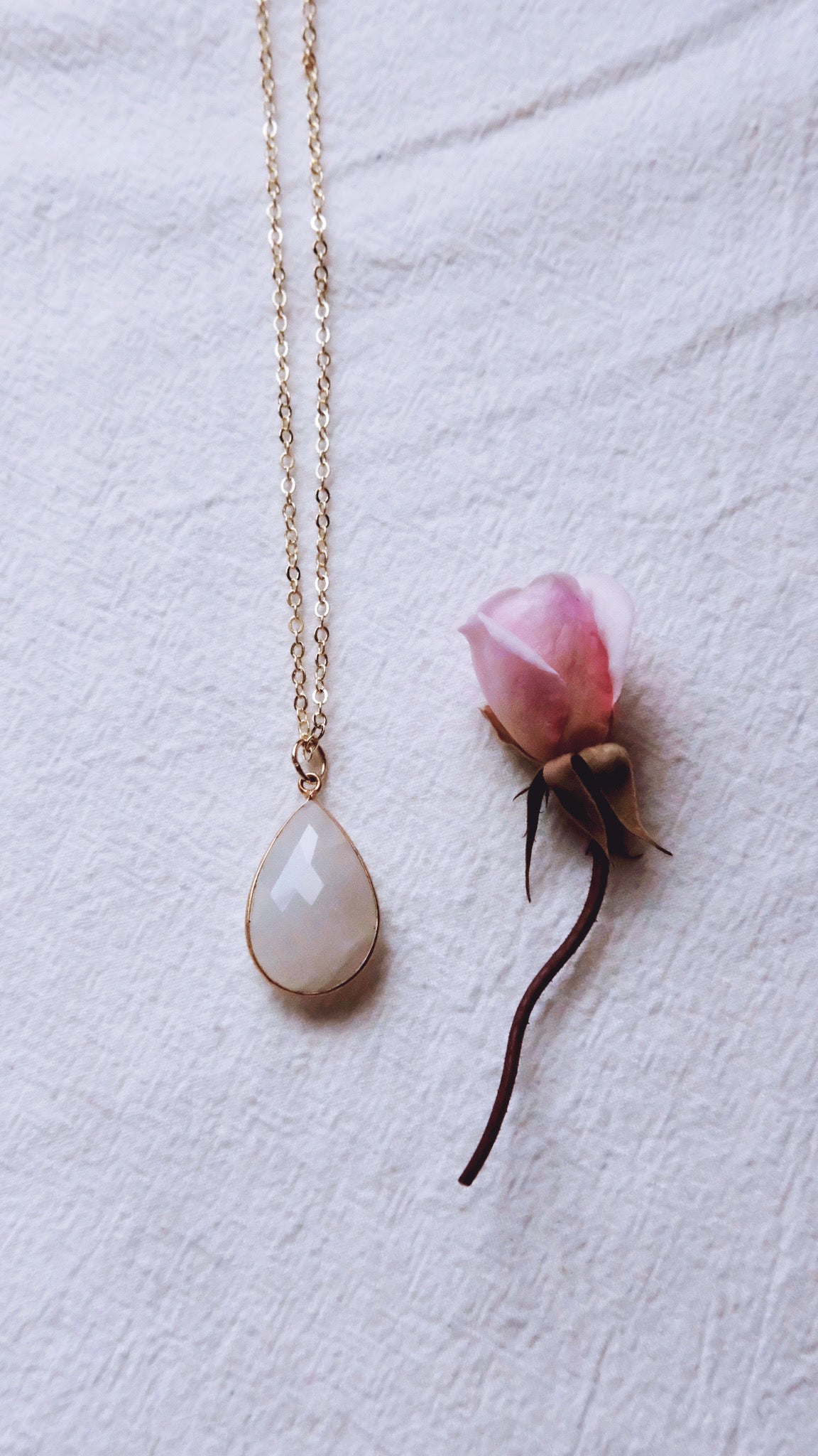 Moonstone - Aurantia Quietis
