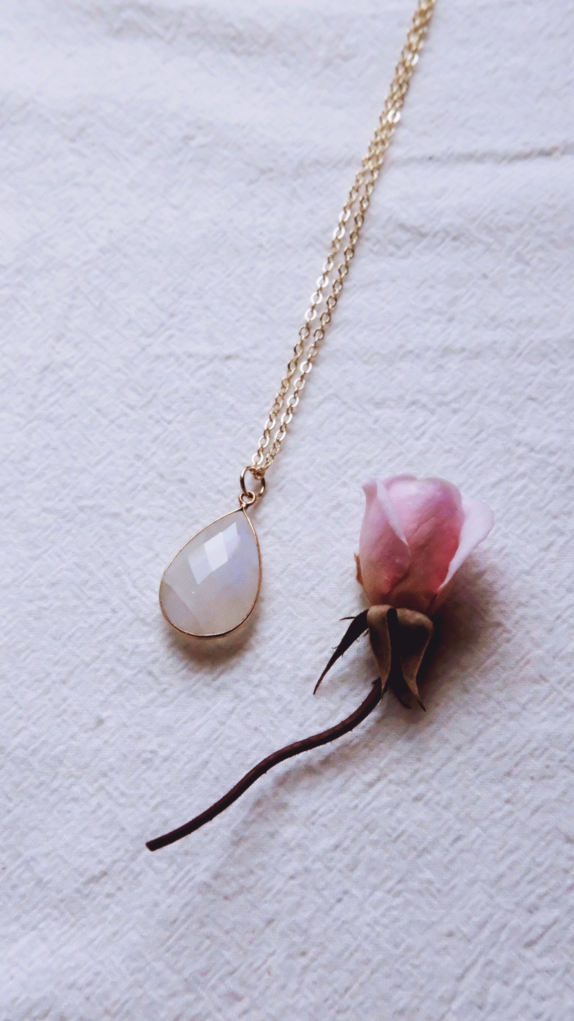 Moonstone - Aurantia Quietis