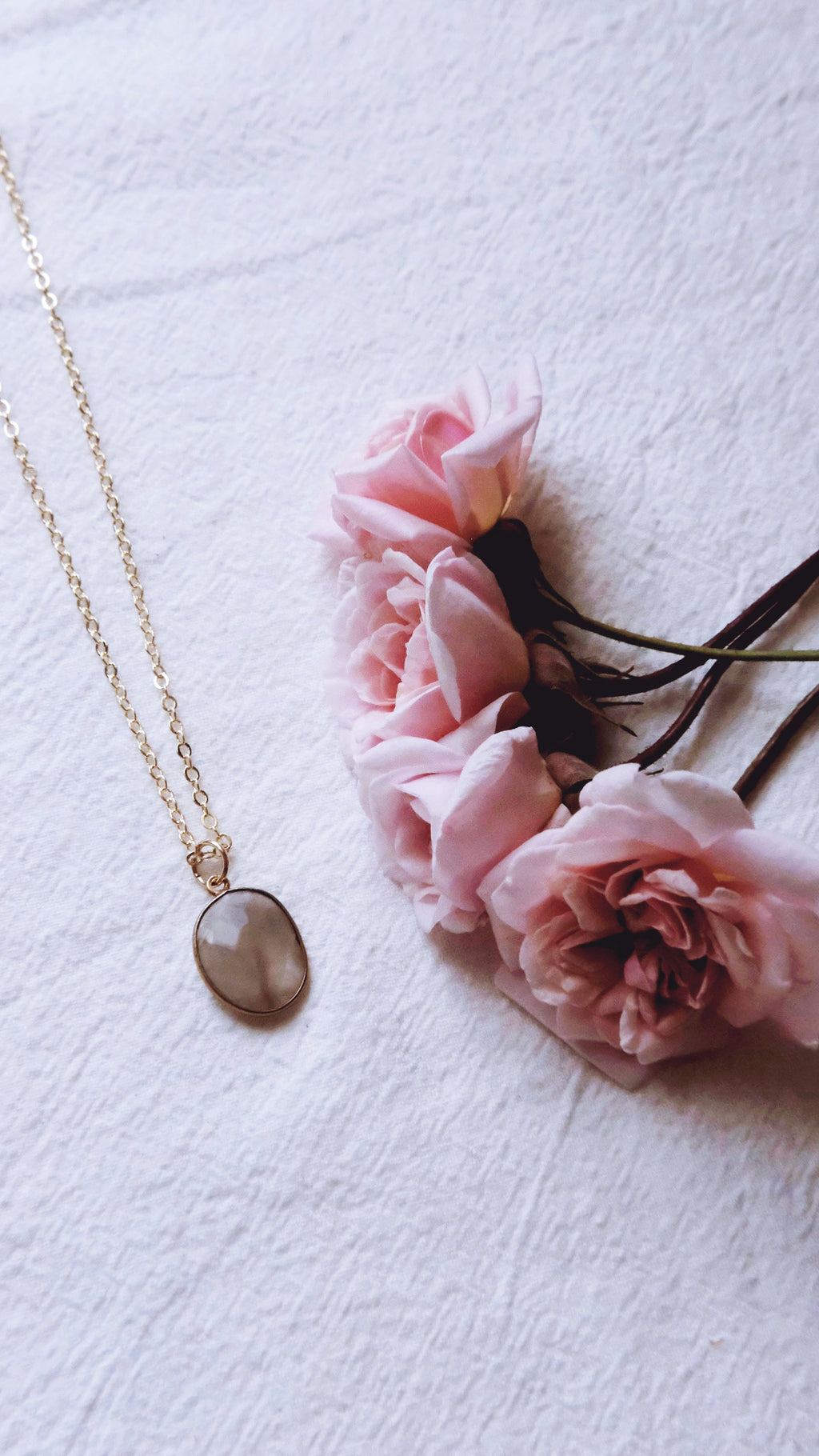 Grey Moonstone - Aurantia Quietis